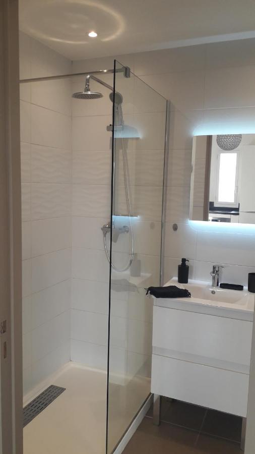 Appartement 2 Pieces Le Gorecki - Residence Du Riou De L'Argentiere A Mandelieu La Napoule, Avec Piscine, Parking Et A Proximite De Tout! エクステリア 写真